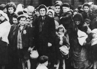 22J – La imagen del Holocausto. Estética y documento frente al antisemitismo.
